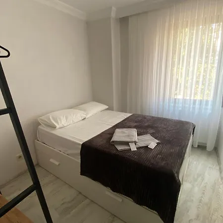 Sah * Istambul